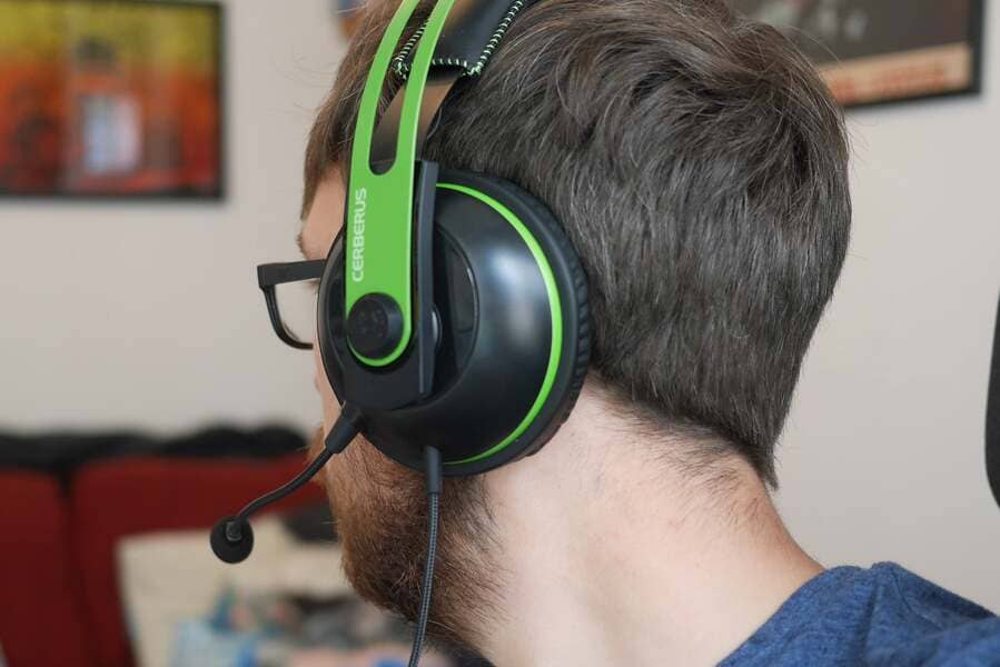 ASUS Cerberus V2 gaming headphones