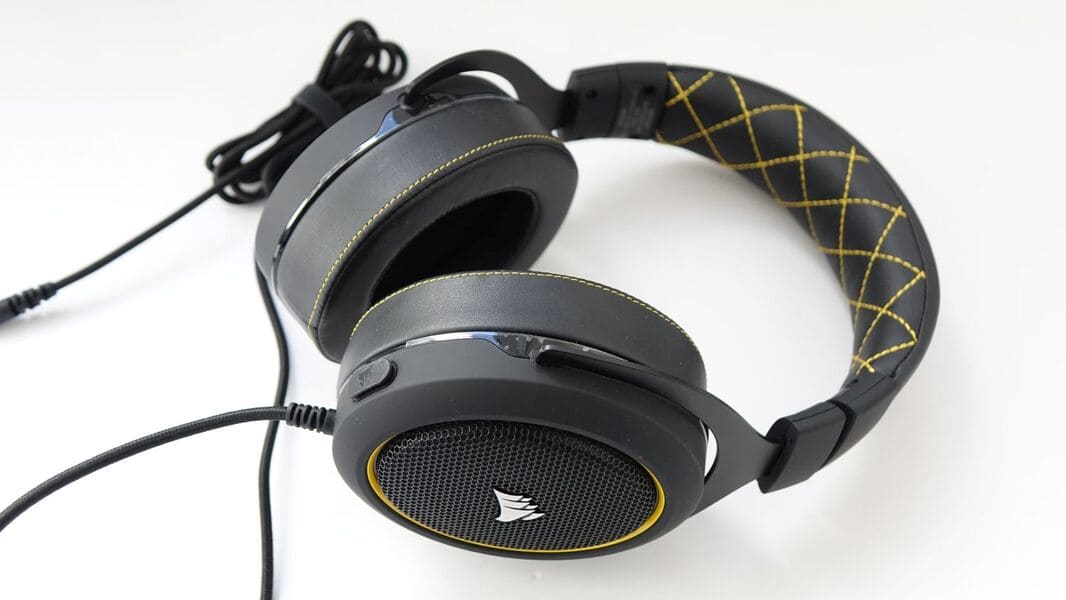Най-добрите слушалки за съраунд игри Corsair HS60 Pro
