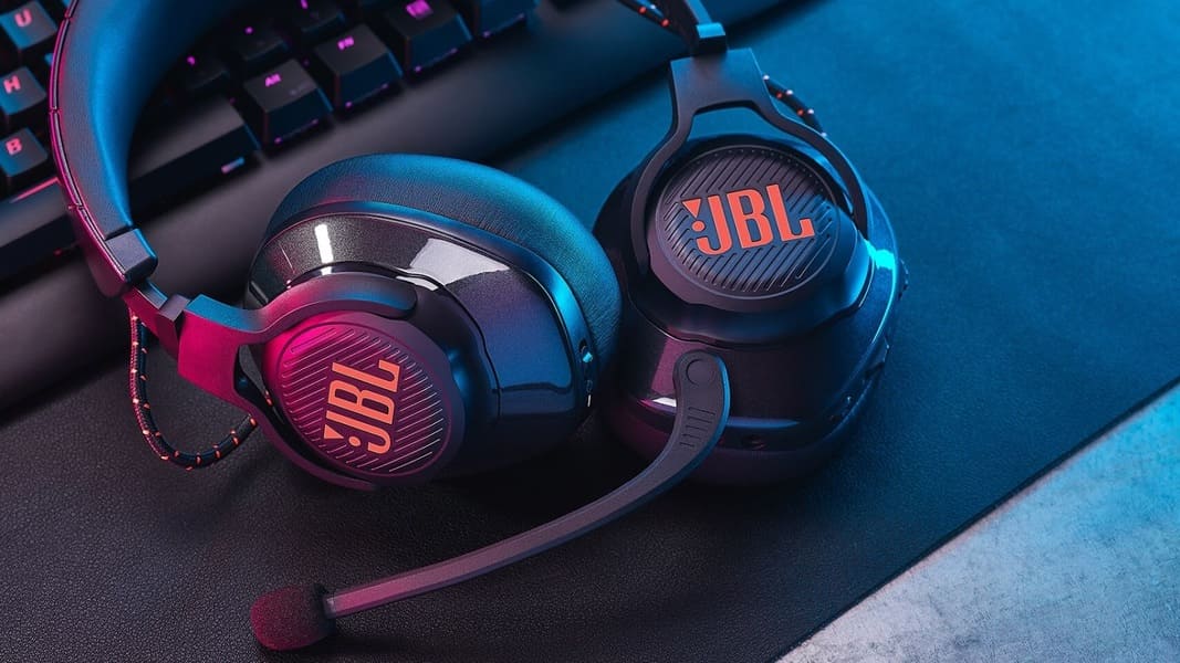 Τα καλύτερα ακουστικά παιχνιδιών JBL QUANTUM ONE Gaming