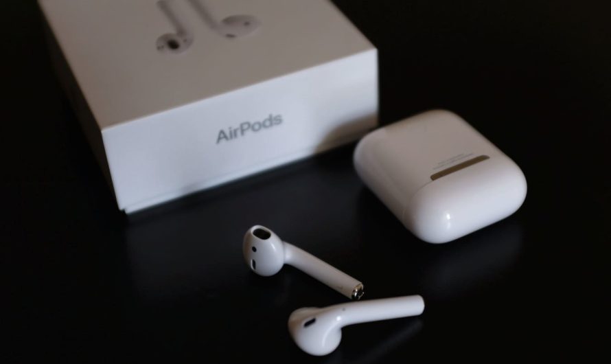 Το Apple AirPods 3 θα κυκλοφορήσει το 2021 και το AirPods Pro το 2022
