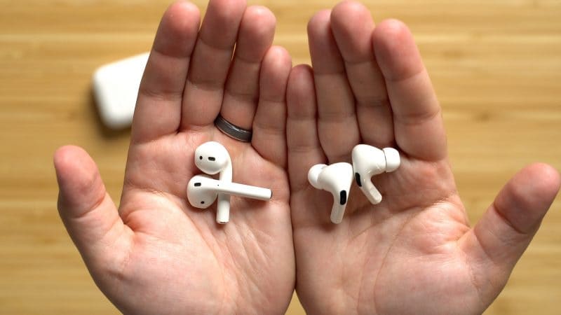 Apple AirPods срещу AirPods Pro