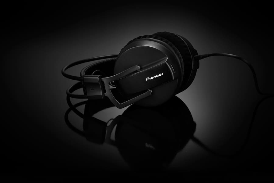 Best Pioneer HRM-7 Monitor Headphones