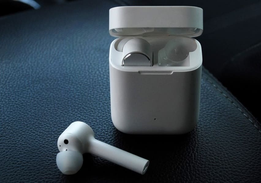 Best AirPods analogues with Aliexpress - Xiaomi AirDots Pro