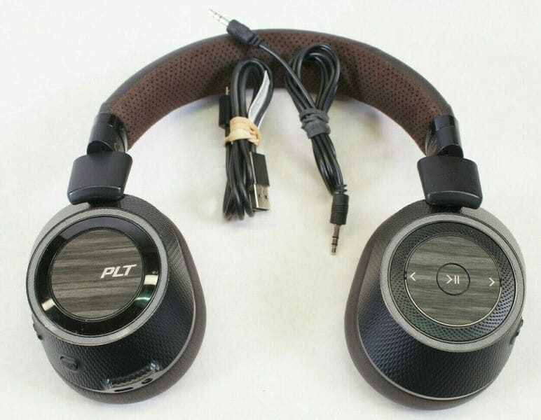 Best Plantronics BackBeat PRO 2 SE bluetooth headphones