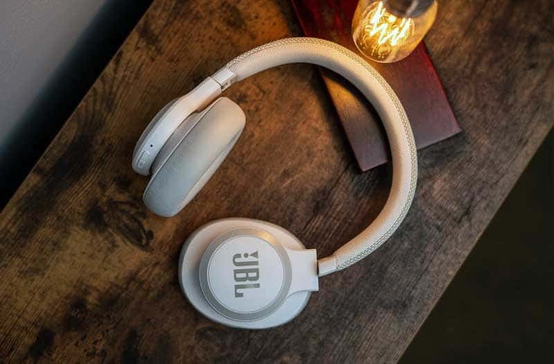 Ακουστικά μπάσων JBL Live 650BTNC