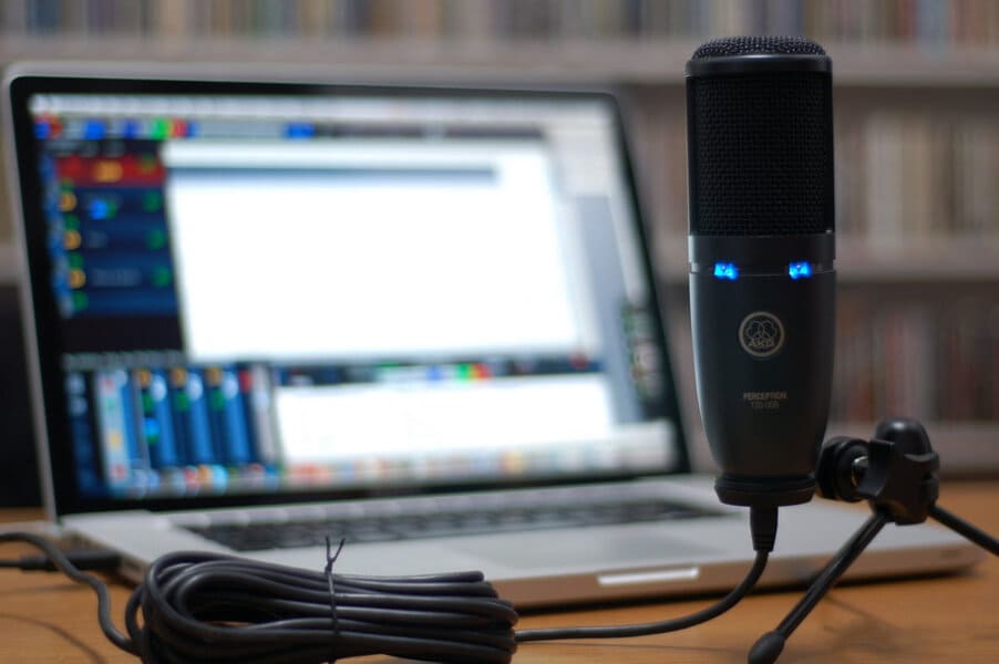 how to set up a microphone on a computer