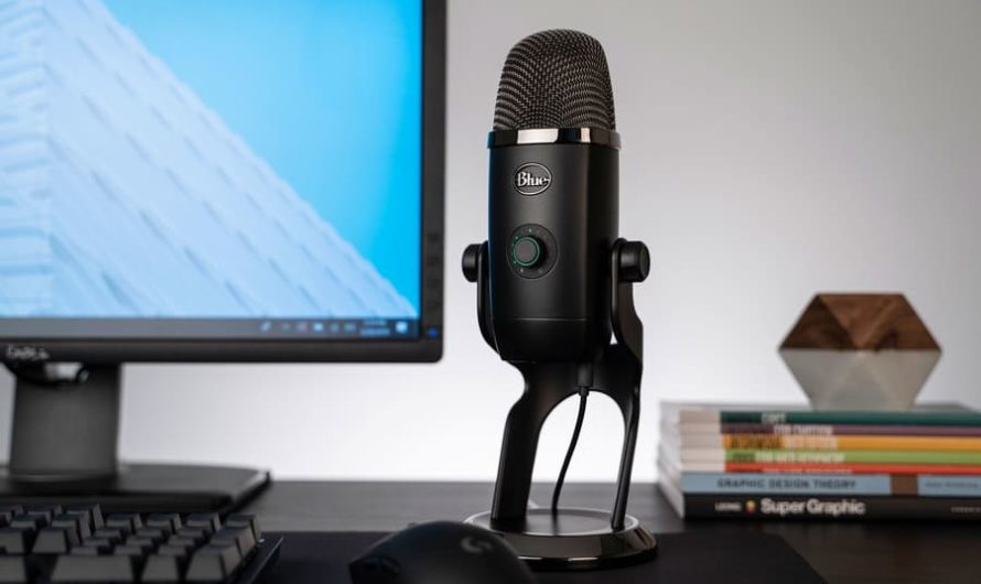 How do I test the microphone on my computer?